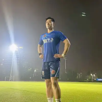陆东国